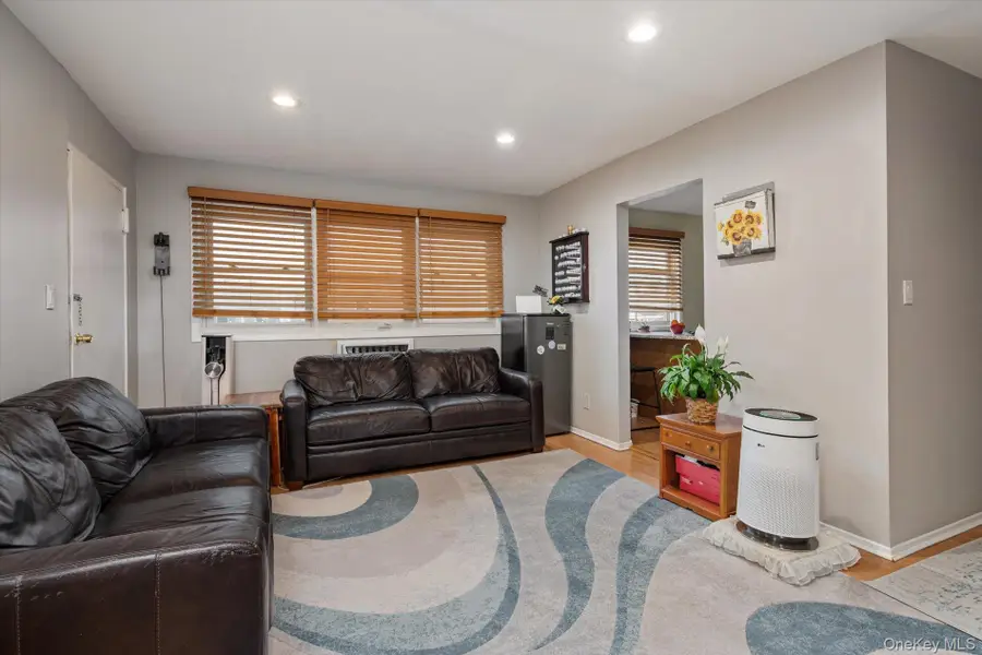 630 Fulton Street #T6, Farmingdale, NY 11735 - #3