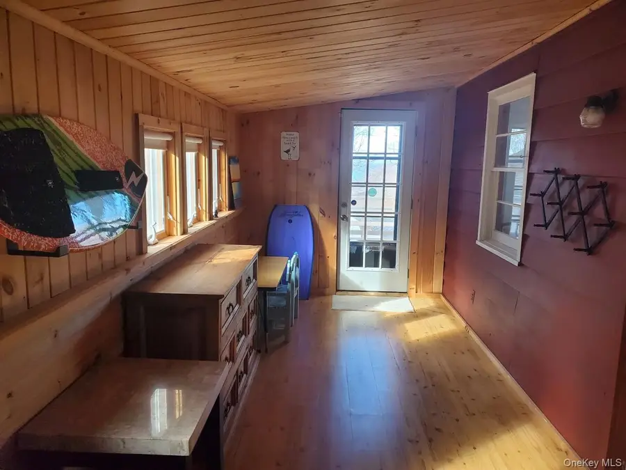 15 E Way Path, Baiting Hollow, NY 11933 - #3