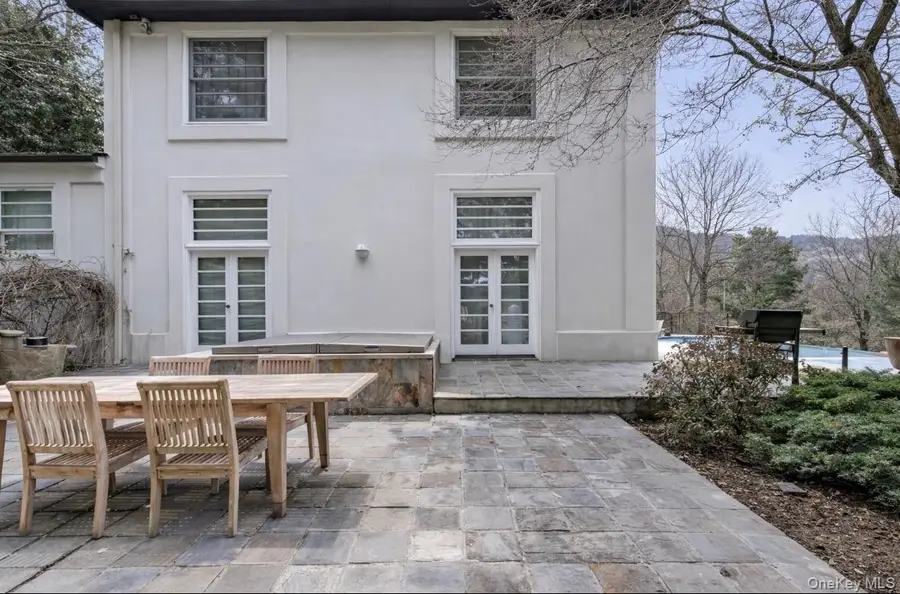 94 Cliff Road, Tuxedo Park, NY 10987 - #3