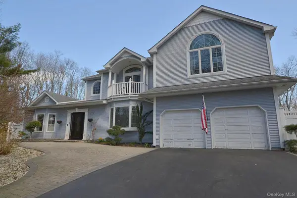 3 Chuck Court, Port Jefferson, NY 11777