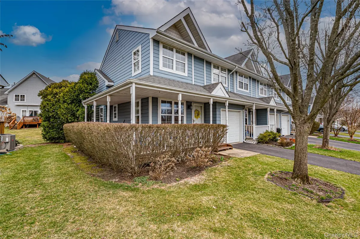 83 Broadlawn Drive, Central Islip, NY 11722 - #1