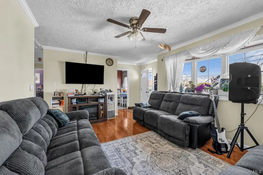 147 Front Avenue, Brentwood, NY 11717 - #3