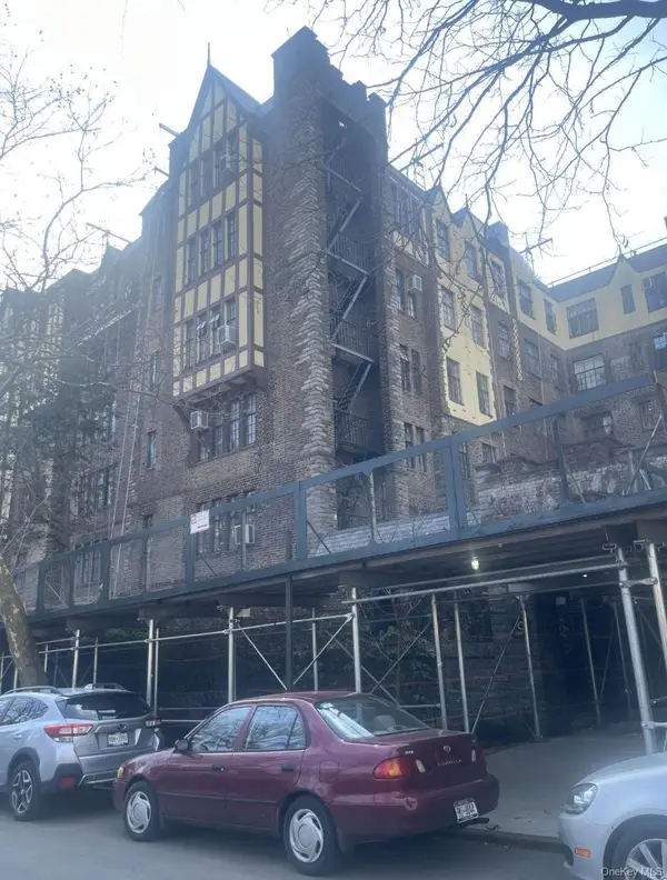 116 Pinehurst Avenue #C21, New York (Manhattan), NY 10033