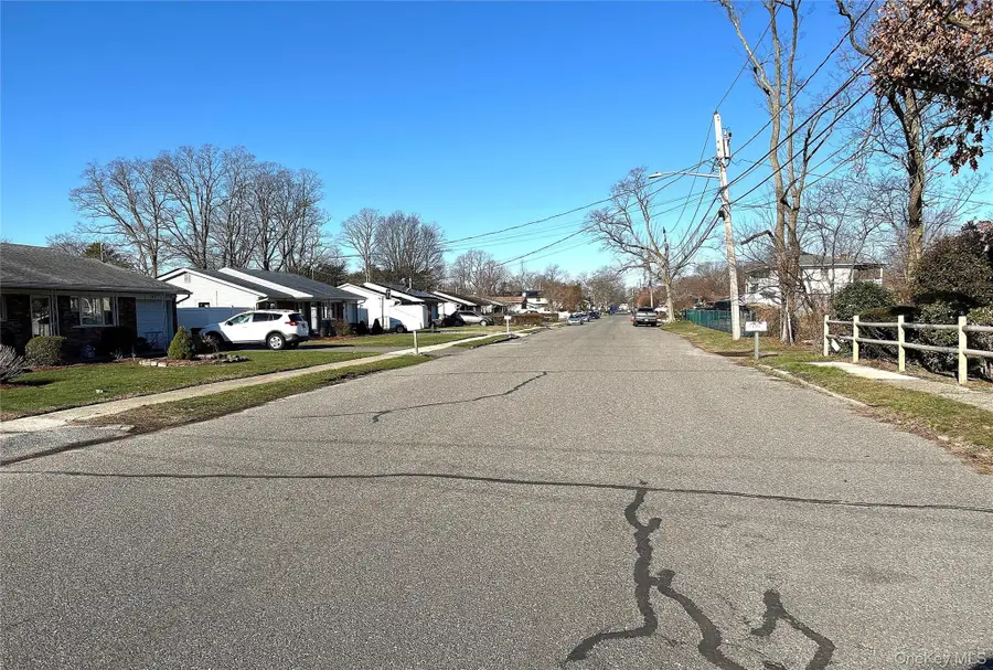 116 Madison Avenue, Amityville, NY 11701 - #3