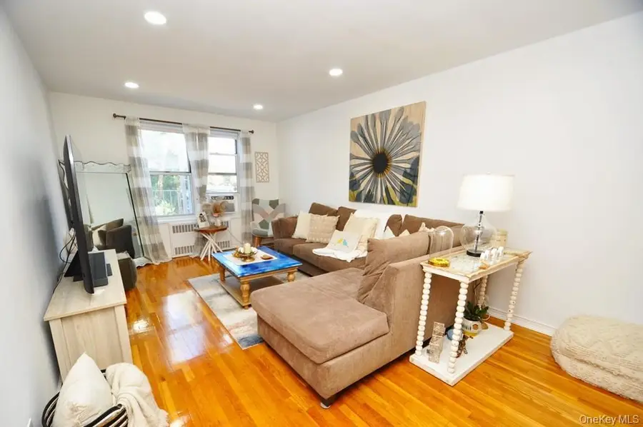 19 Abeel Street #2E, Yonkers, NY 10705 - #3