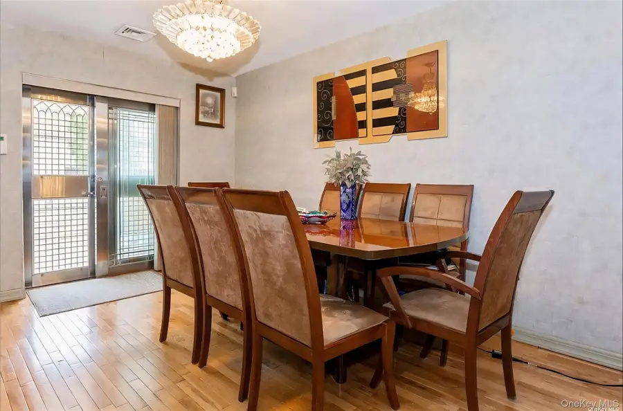 110-17 64th Avenue, Forest Hills, NY 11375 - #2