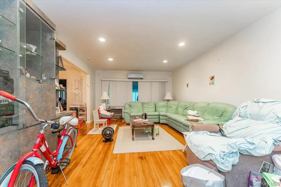 60 Meadow Lane, Lawrence, NY 11559 - #3