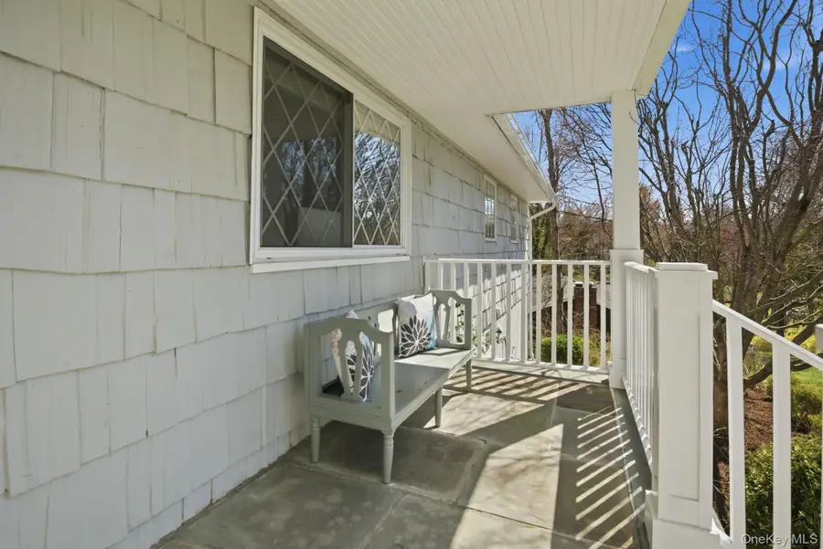 26 Meadow Lane, Chappaqua, NY 10514 - #2