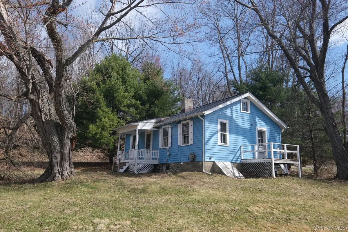 68 Bushwick Road, Poughkeepsie, NY 12603 - #1