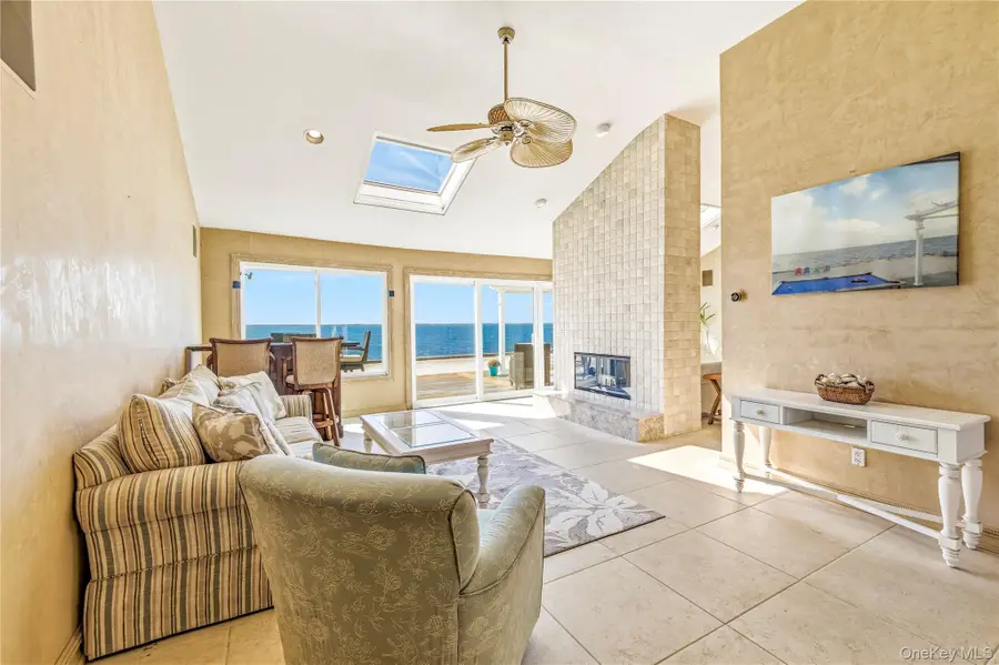 65 Shore Drive S, Copiague, NY 11726 - #3