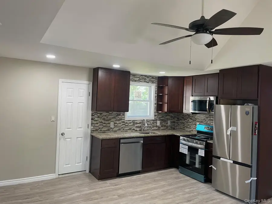 54 Ash Street, Central Islip, NY 11722 - #3