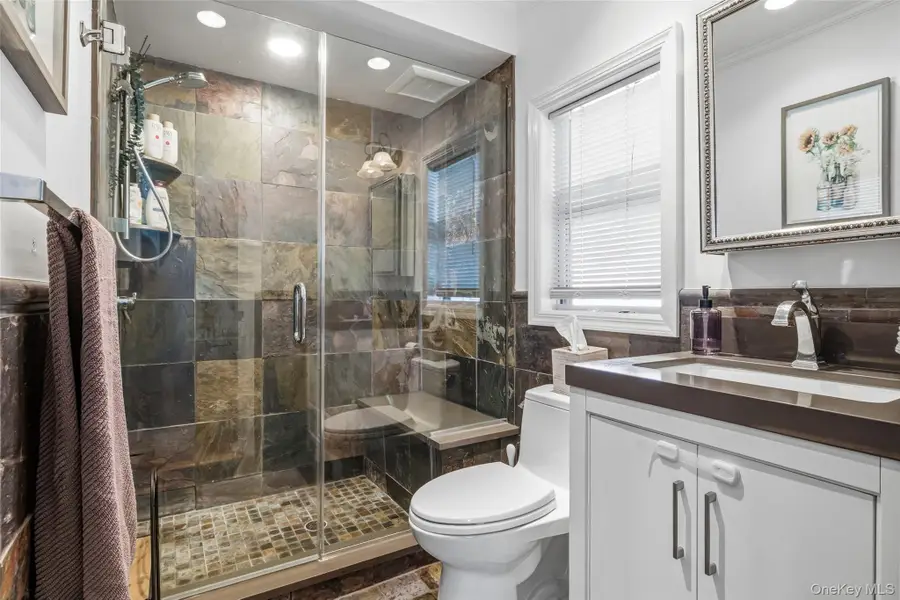 2450 Yorktown St, Oceanside, NY 11572 - #2