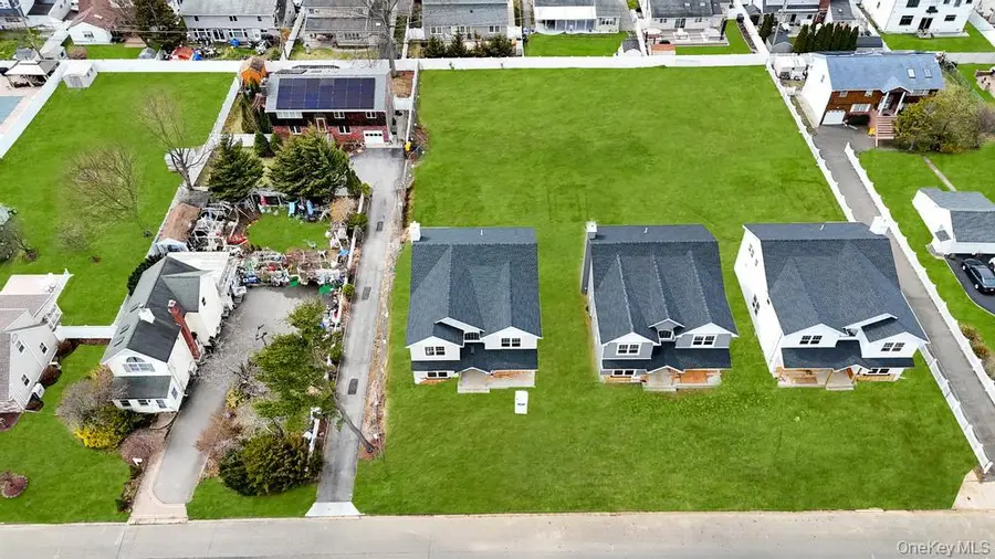 87 West Avenue, Hicksville, NY 11801 - #3