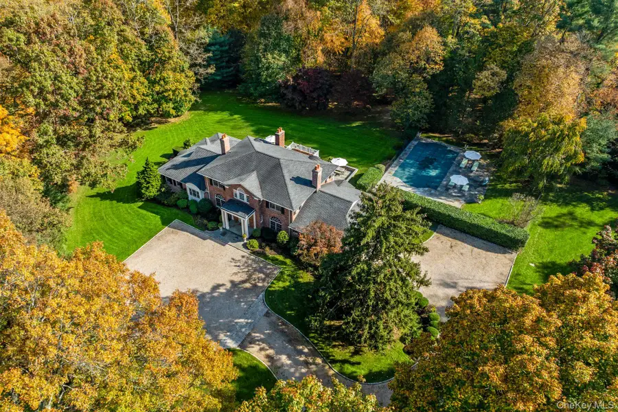 30 Underhill Road, Locust Valley, NY 11560 - #3