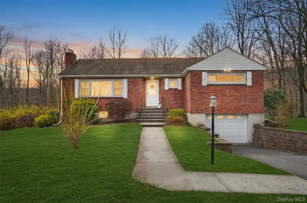 15 Hy Vue Drive, Newburgh, NY 12550