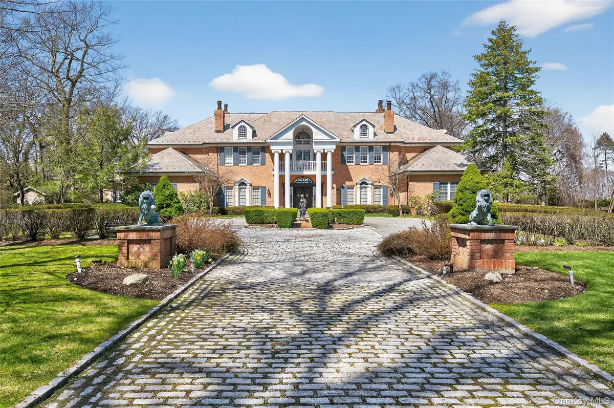 195 Feeks Lane, Locust Valley, NY 11560 - #1