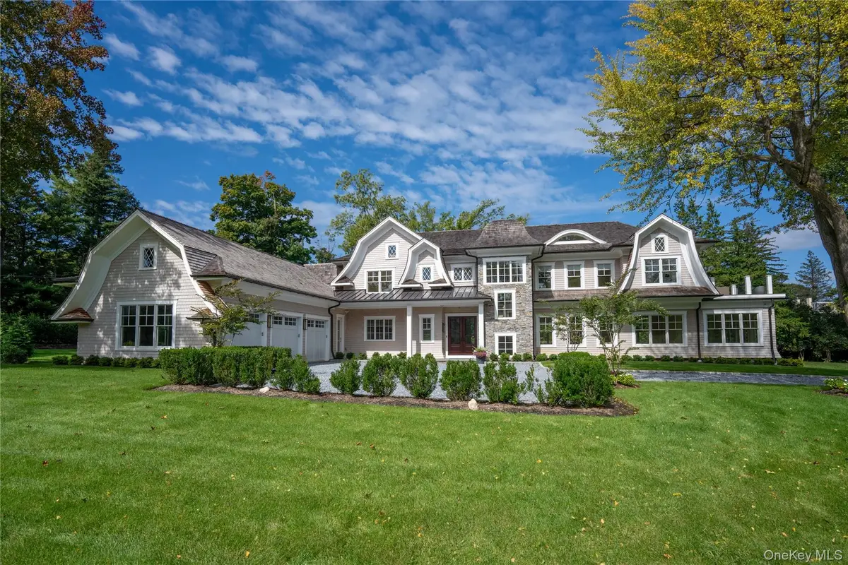 2 Pheasant Run, Great Neck, NY 11024 - #1