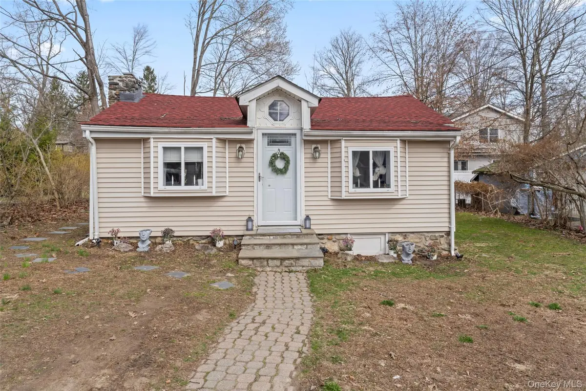 32 Forest Lane, Yorktown Heights, NY 10598 - #1