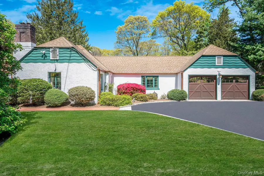 15 Milmohr Court, Northport, NY 11768 - #2