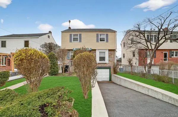 65 Hillview Avenue, Yonkers, NY 10704