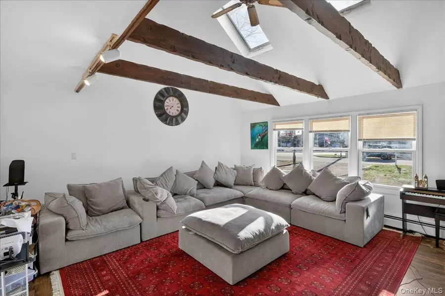 528 Lockwood Drive, Shirley, NY 11967 - #2