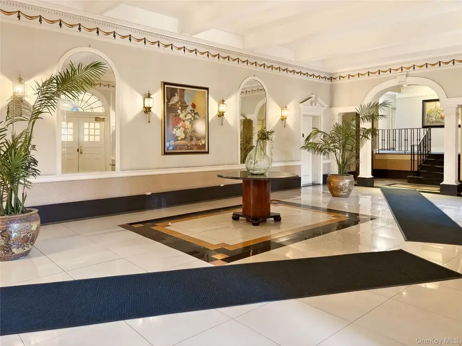 45 Kew Gardens Road #5N, Kew Gardens, NY 11415 - #3