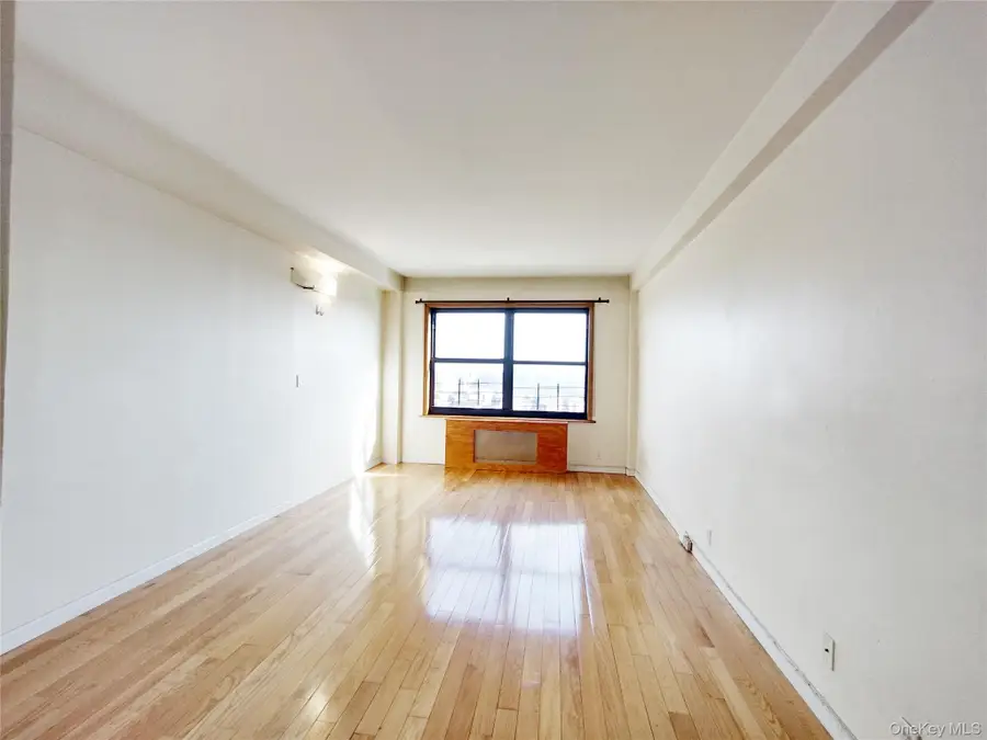 6434 102nd Street #11E, Rego Park, NY 11374 - #2