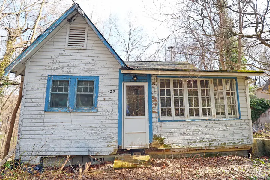 25 Harper Street, Lake Peekskill, NY 10537 - #2