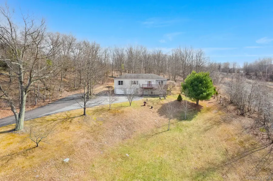 6 Silvestri Place, Marlboro, NY 12542 - #3