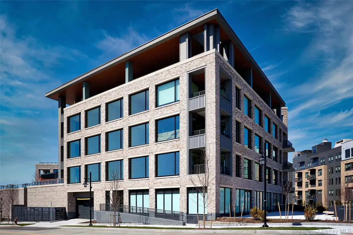 4 Lighthouse Landing #424, Sleepy Hollow, NY 10591 - #1