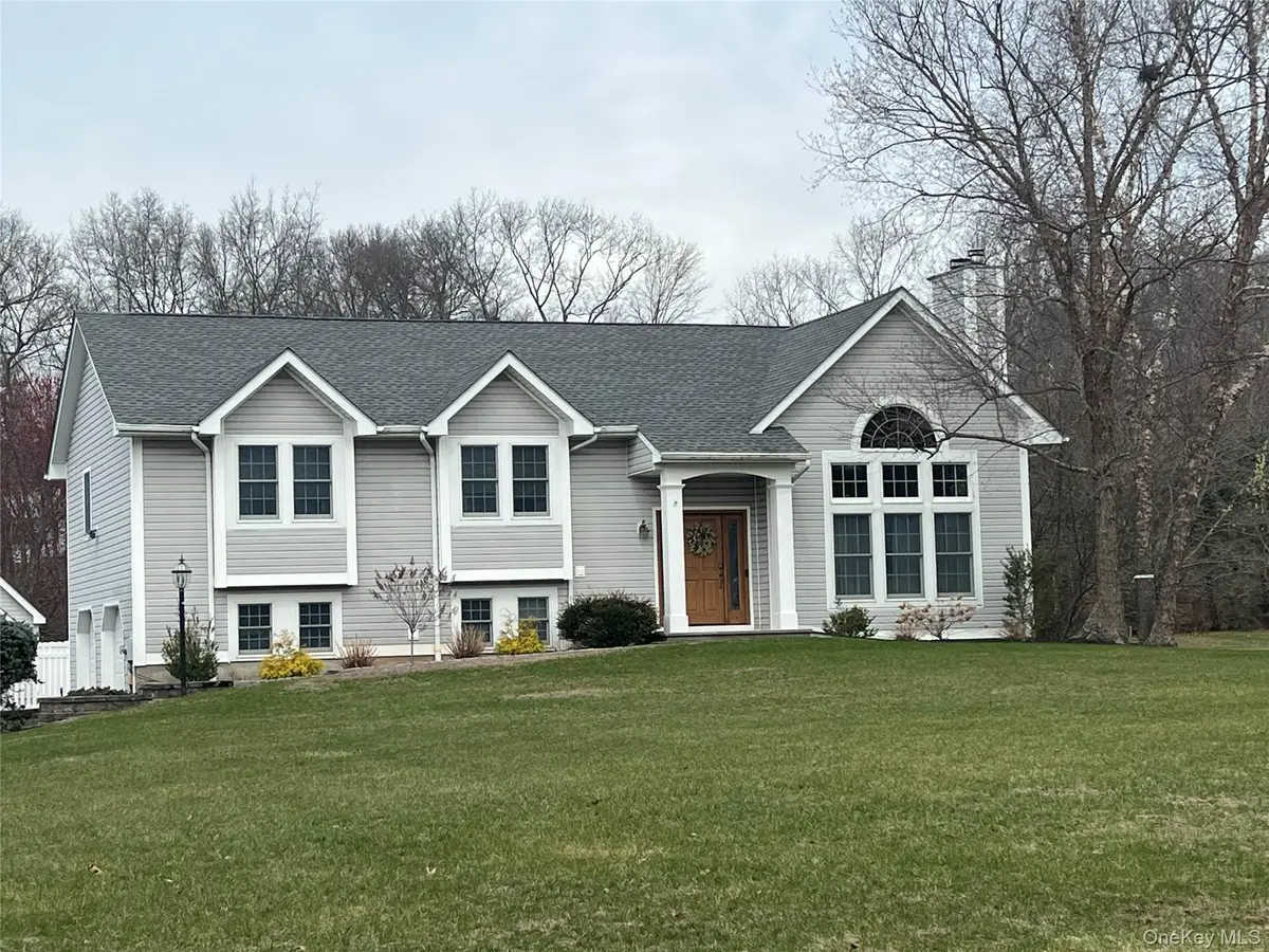 30 Huckleberry Lane, Hopewell Junction, NY 12533 - #1