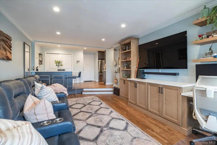 522 Shore Road #5T, Long Beach, NY 11561 - #2