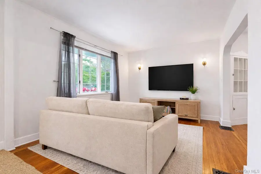 1311 Henry Avenue, Mamaroneck, NY 10543 - #3