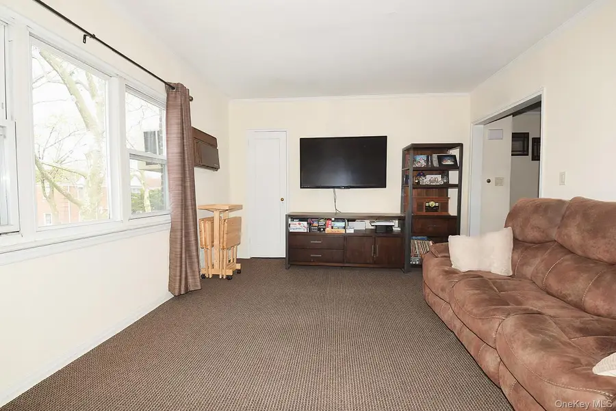 7553 197th Street, Fresh Meadows, NY 11366 - #3