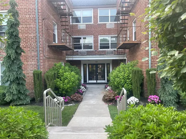 124 S Park Avenue #1-P, Rockville Centre, NY 11570