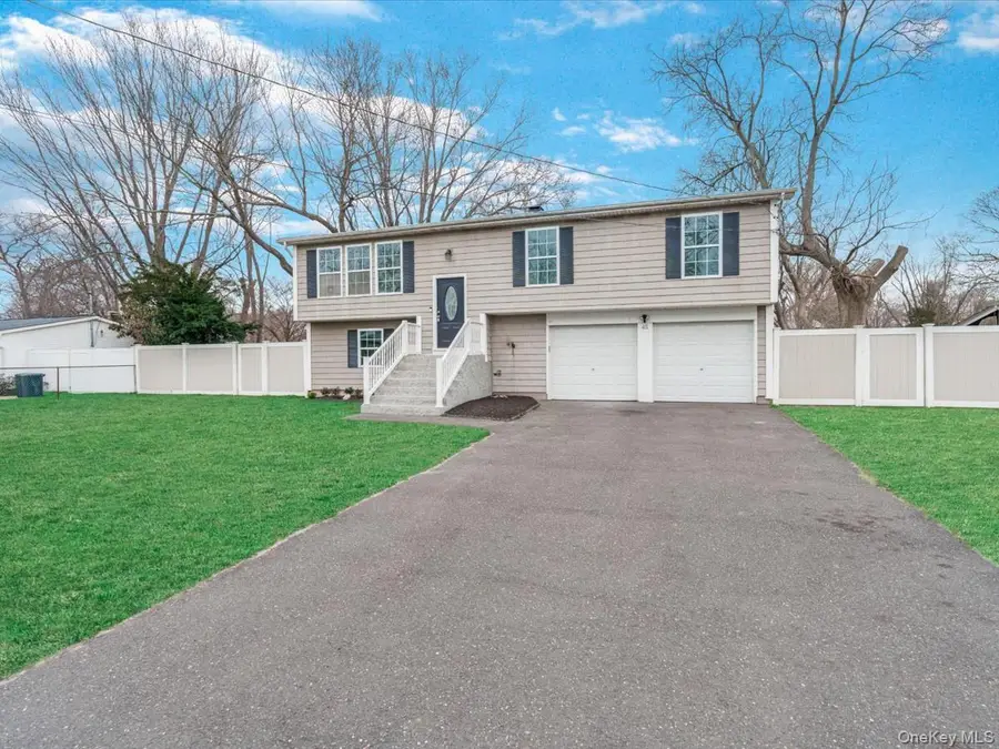 45 Magnolia Drive, Selden, NY 11784 - #2