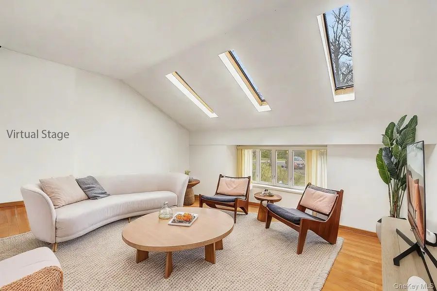 71 Horace Harding Boulevard, Great Neck, NY 11020 - #2