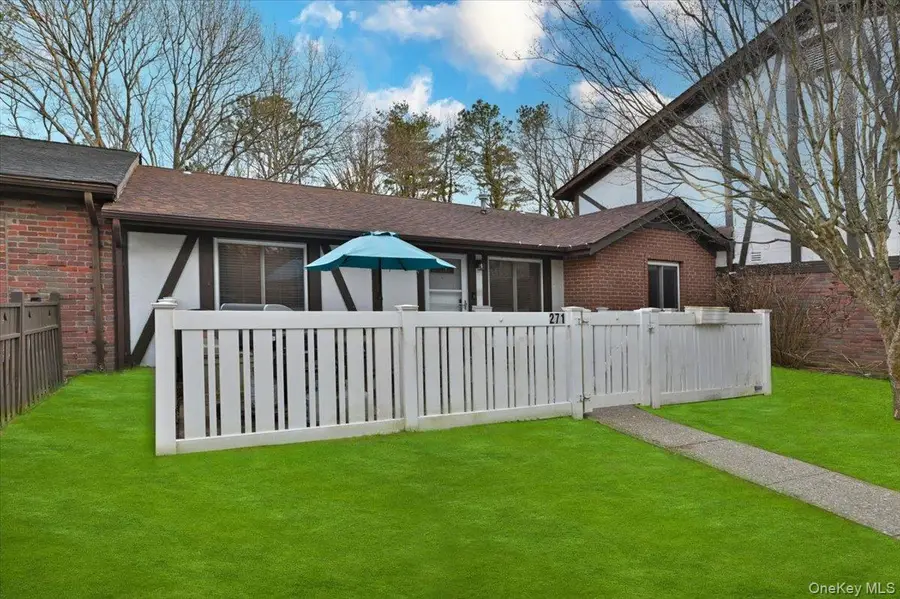 271 Birchwood Road, Medford, NY 11763 - #2