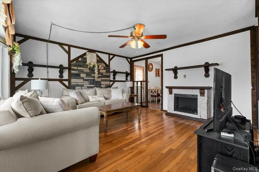 2192 6th Street, East Meadow, NY 11554 - #2