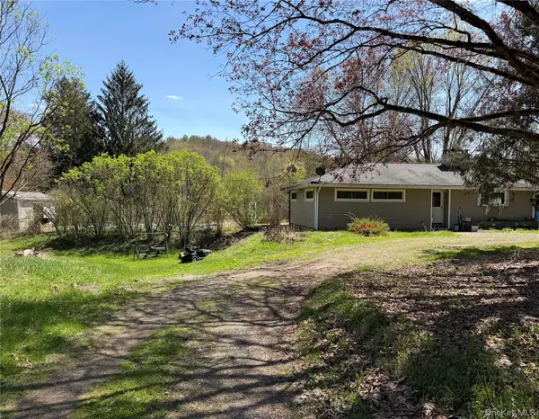 2518 Route 9g, Rhinebeck, NY 12580