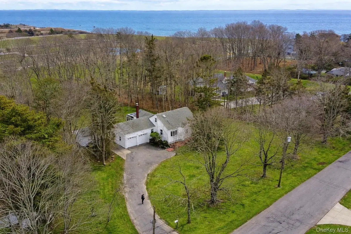 281 Woodacres Road, East Patchogue, NY 11772 - #1