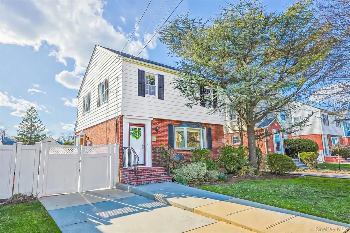 72 Spruce Street, West Hempstead, NY 11552 - #1