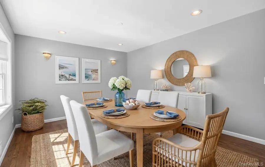 7 Phyllis Drive, East Northport, NY 11731 - #3