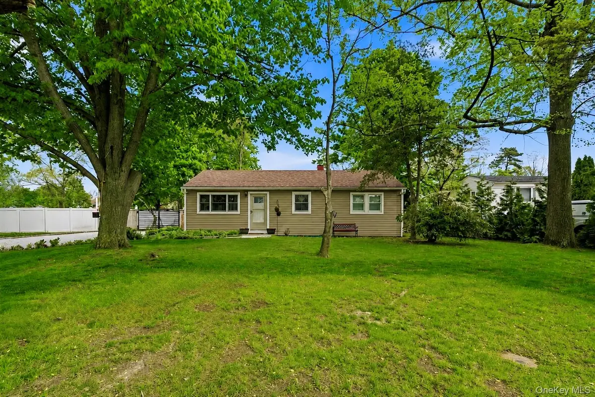 1016 Howells Road, Bay Shore, NY 11706 - #1