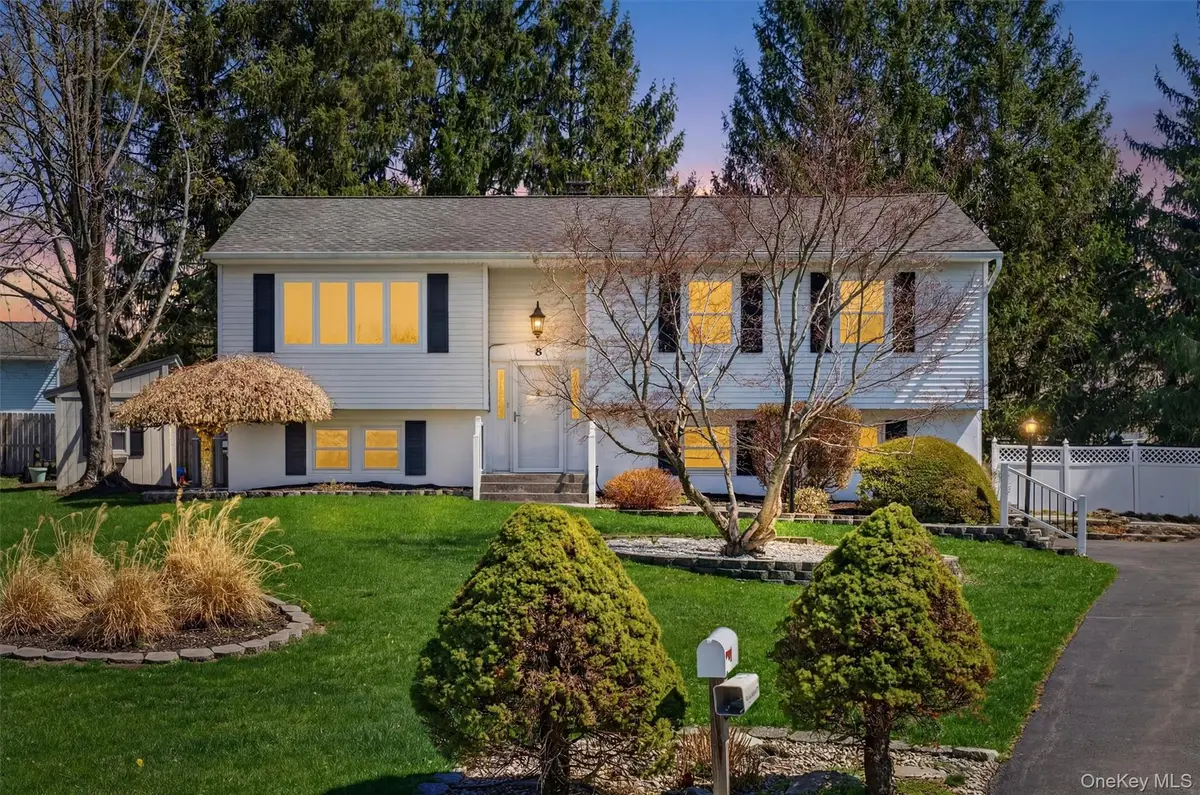 8 Puritan Lane, Washingtonville, NY 10992 - #1