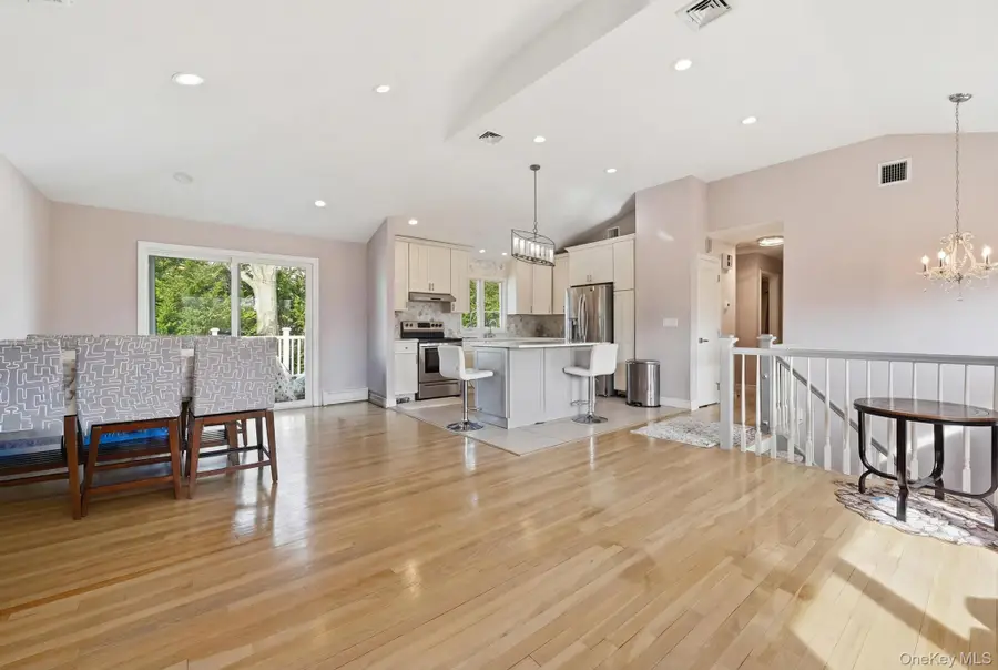 978 Little Whalneck Road, North Merrick, NY 11566 - #3