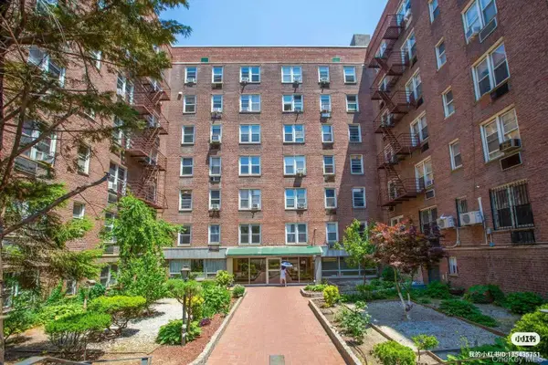 43-43 Kissena Boulevard #306, Flushing, NY 11355