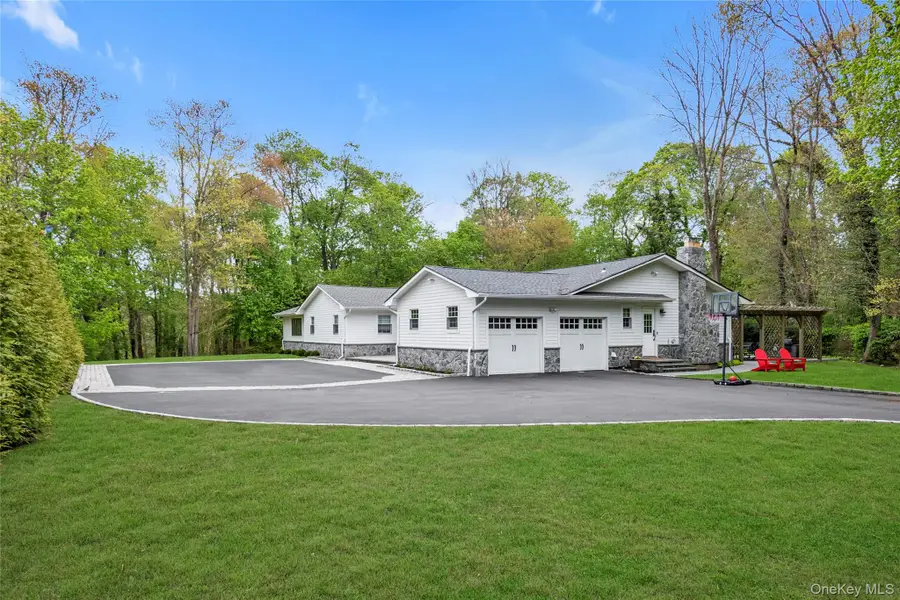 26 Dolly Cam Lane, Old Brookville, NY 11545 - #2