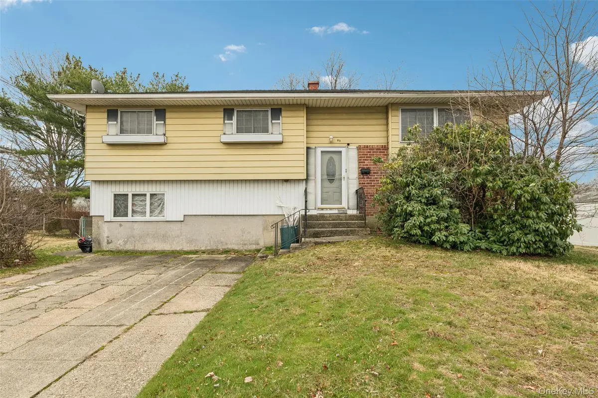 40 Bowling Lane, Deer Park, NY 11729 - #1
