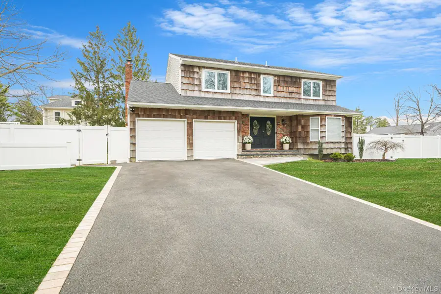 6 Crusader Lane, Nesconset, NY 11767 - #2